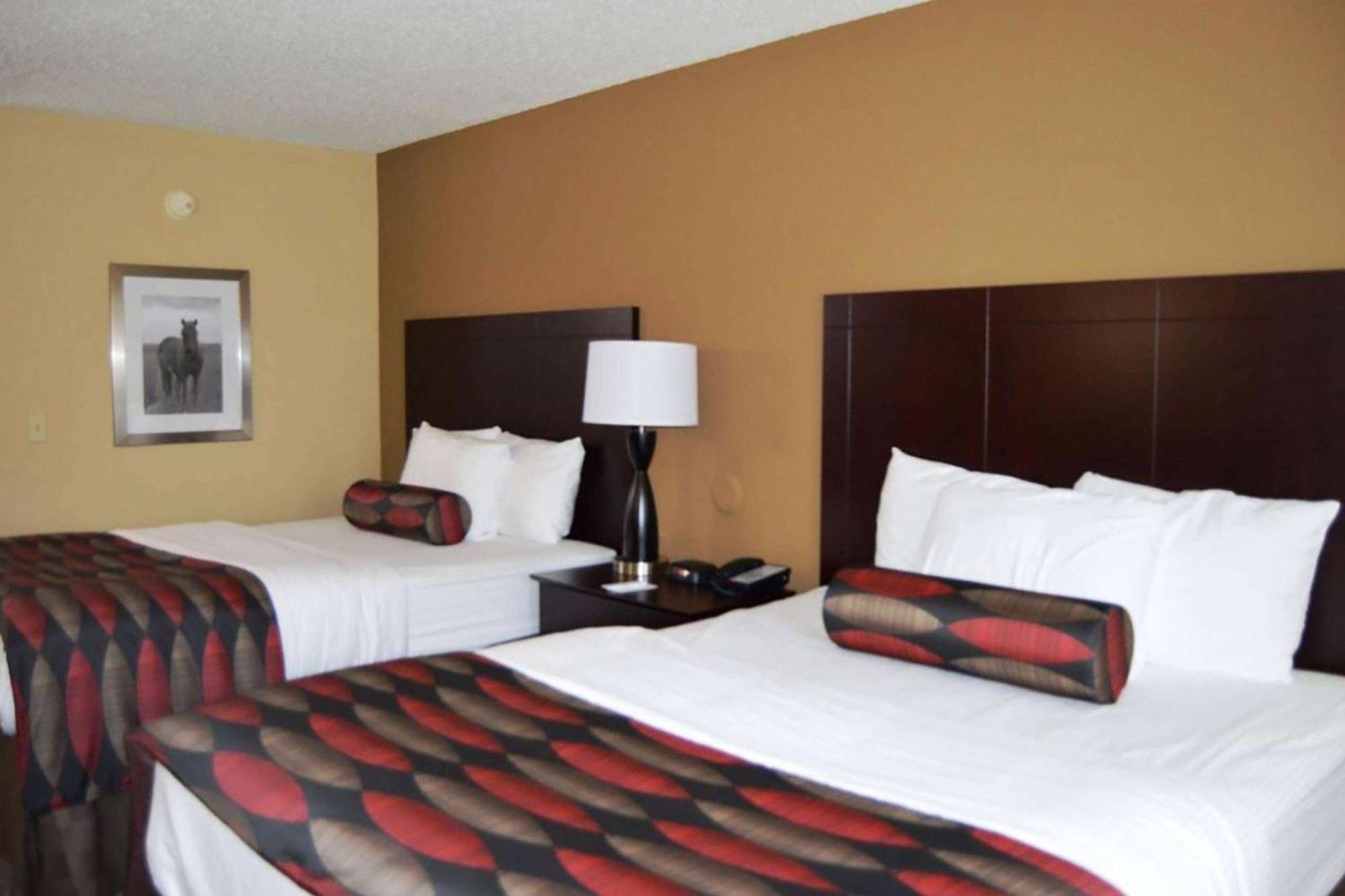 Baymont By Wyndham Ardmore I-35 Exterior photo