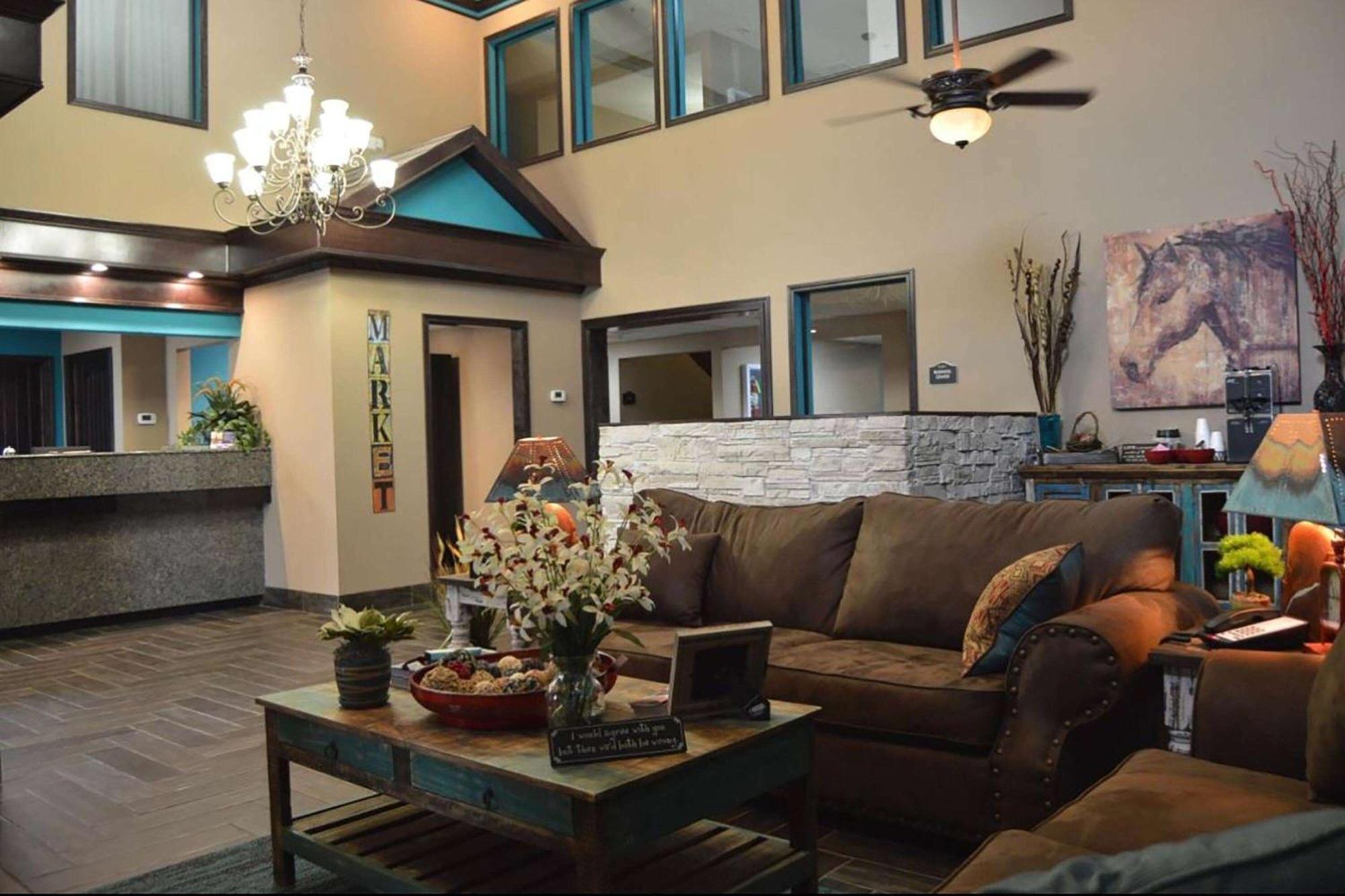 Baymont By Wyndham Ardmore I-35 Exterior photo