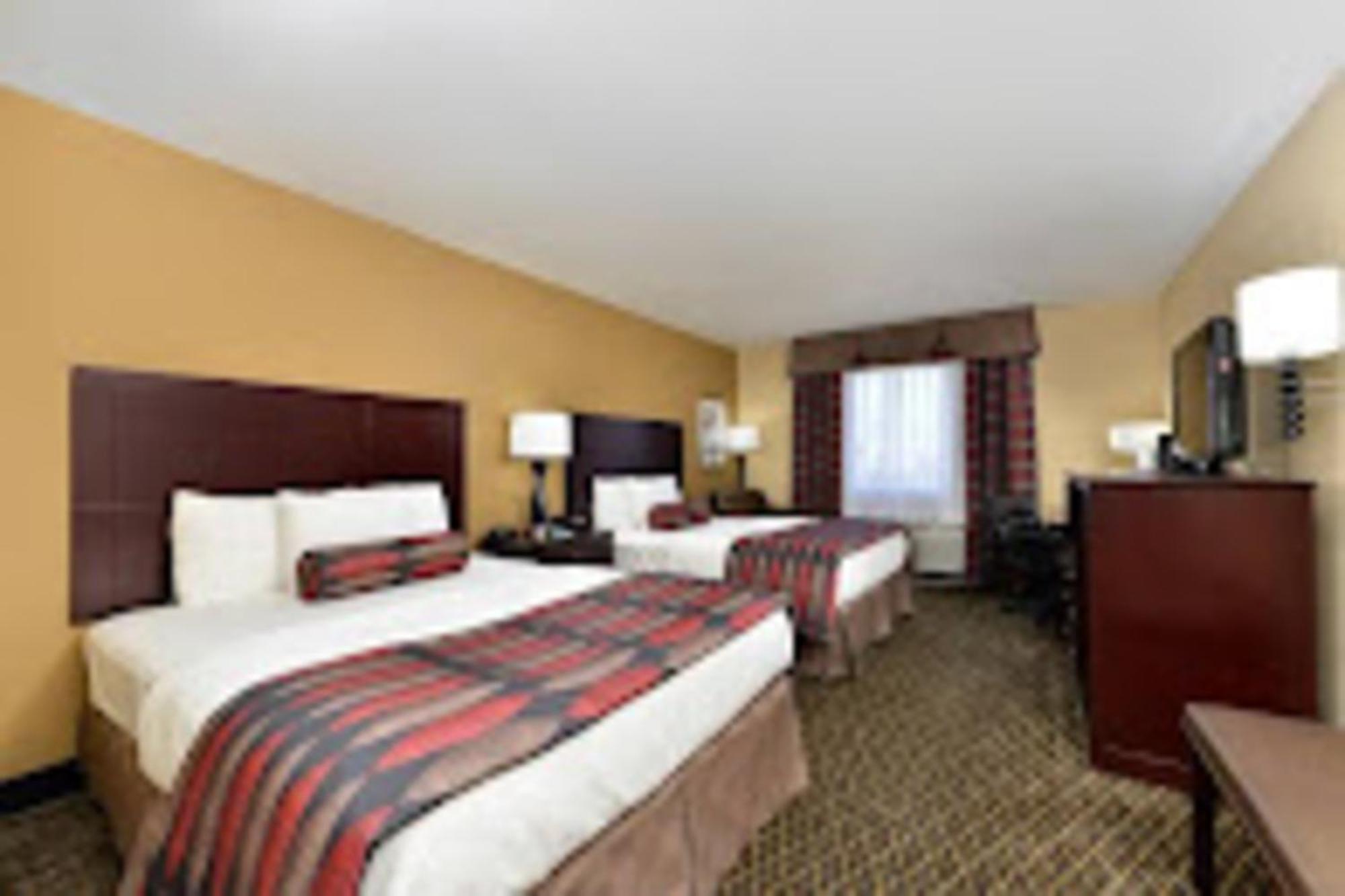 Baymont By Wyndham Ardmore I-35 Exterior photo