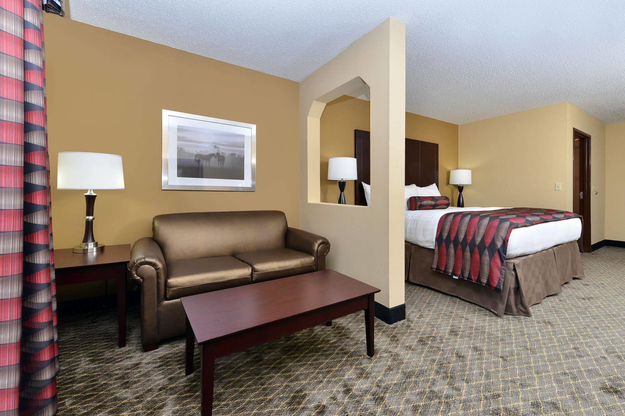 Baymont By Wyndham Ardmore I-35 Exterior photo